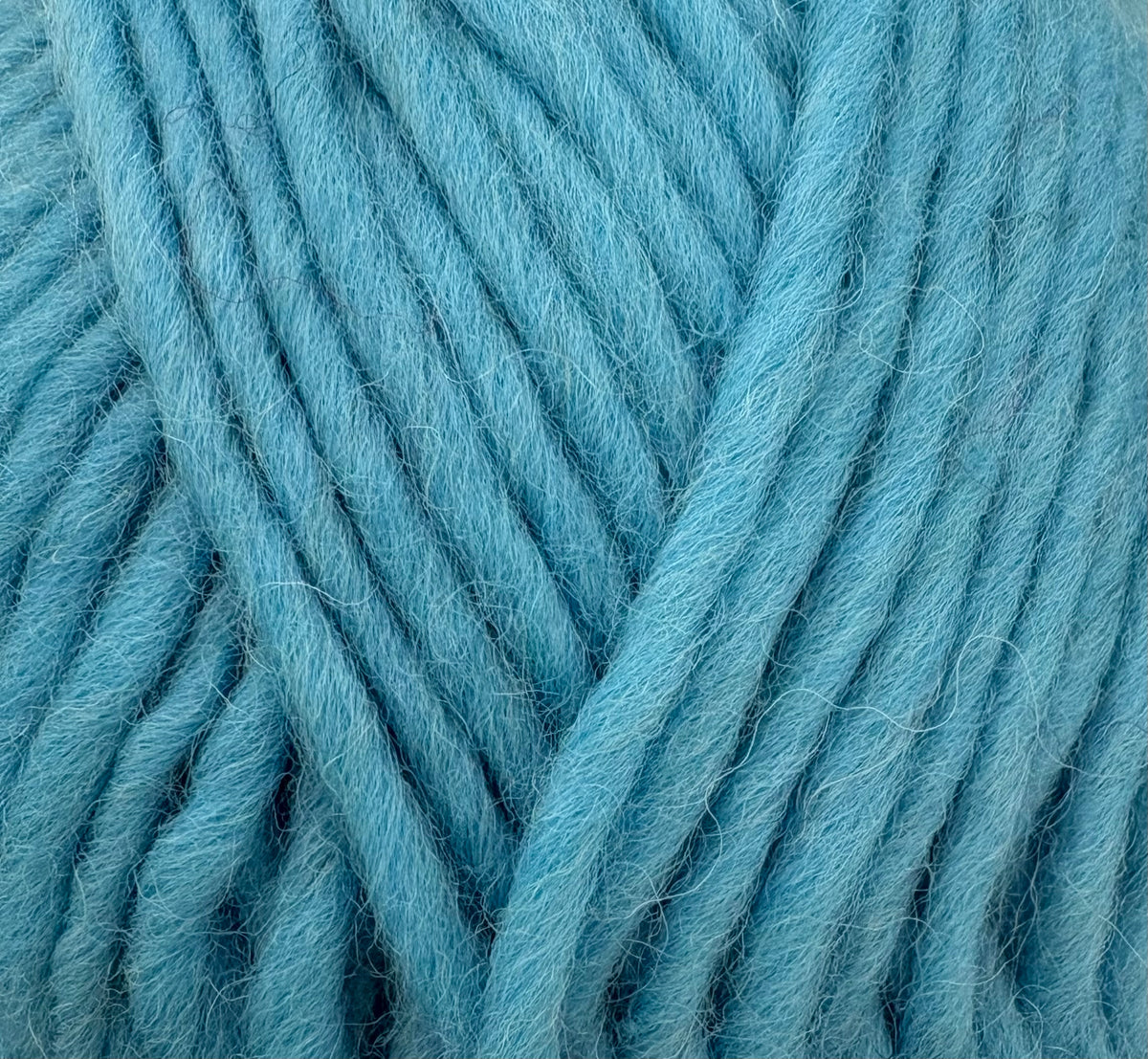 Turquoise Flokí