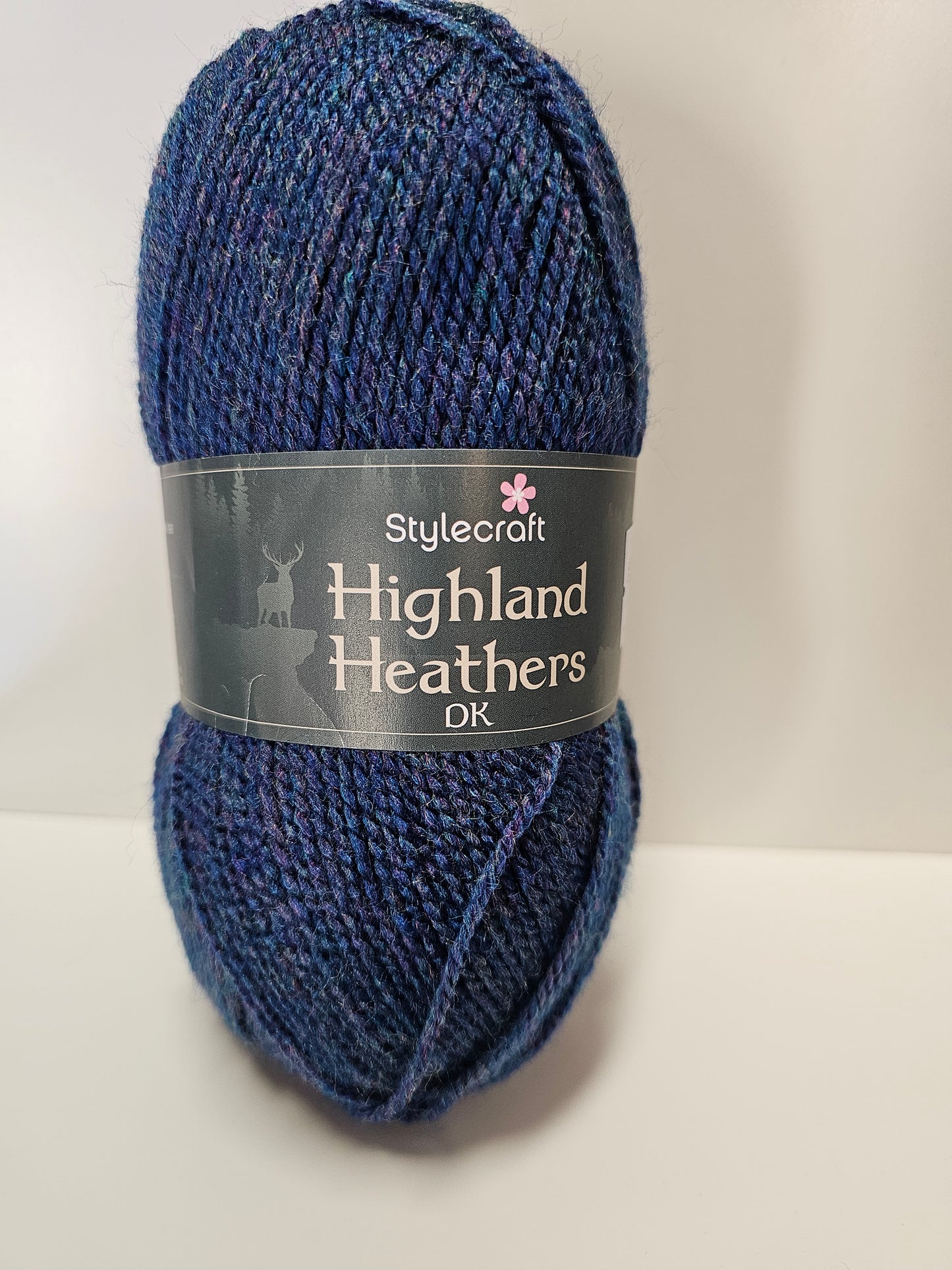 Loch highland heathers DK